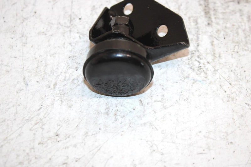 2001 Polaris Xplorer Oem Muffler Support W/Dampner 3022073 5243199-067 AP90