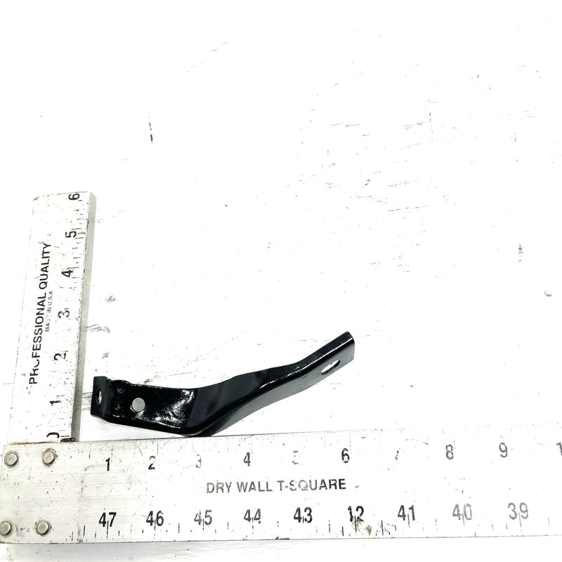 84 Suzuki Quadrunner 185 LT185 OEM Front Right Fender Bracket 53213-18901 AS39