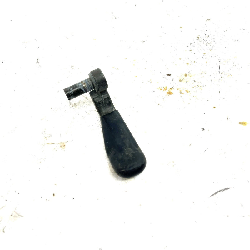 2005 Kawasaki Brute Force 650 4x4 OEM Throttle Lever 39075-0032 AK34