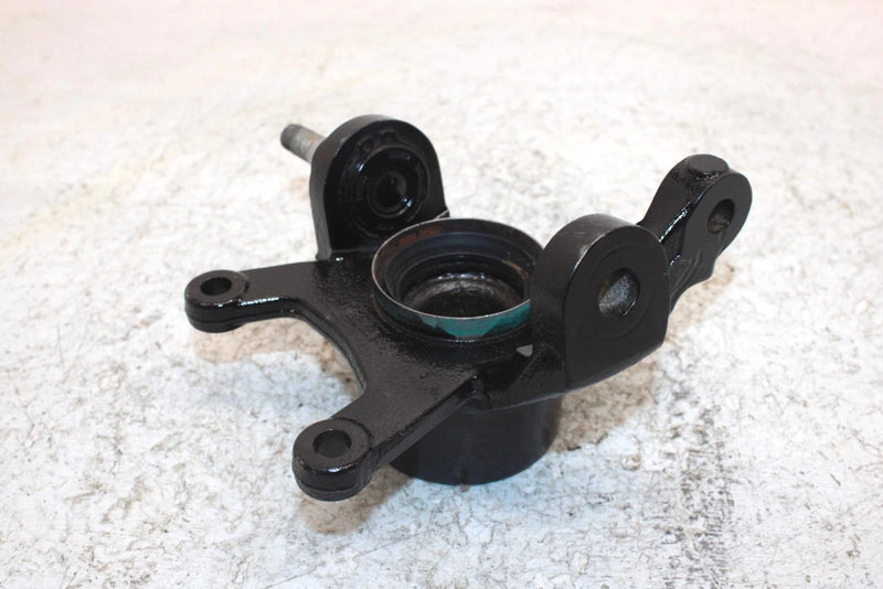 2006 John Deere  Buck 650 Oem Left Steering Knuckle 709400097 AJ0