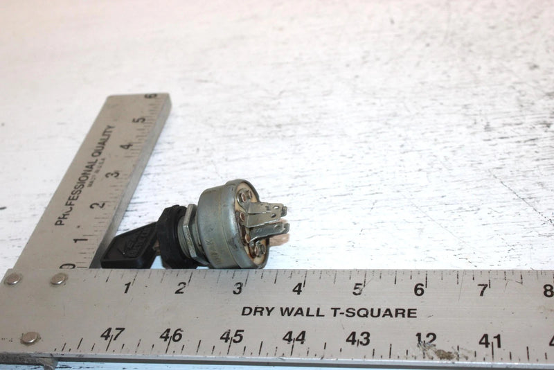 1995 Arctic Cat Puma Oem Ignition Key Switch 0609-081 SA30