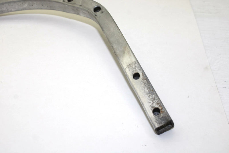 96 Yamaha Vmax 500 XT OEM Footrest Reinforcement Bracket 8AB-21926-00-00 Q5182