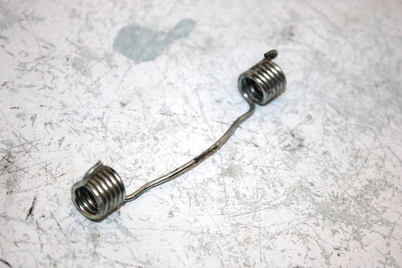 86 Honda Trx200 Sx A  Oem Brake Drum Spring 45173-HB3-003 AH27