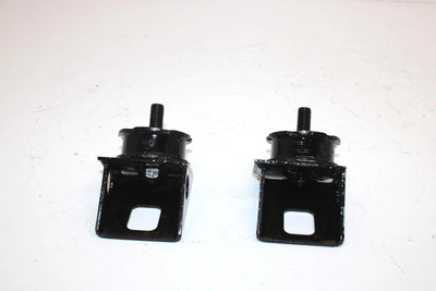 2003 Ski-doo Mxz 380f Oem Engine Support Pair 512050900 SS28