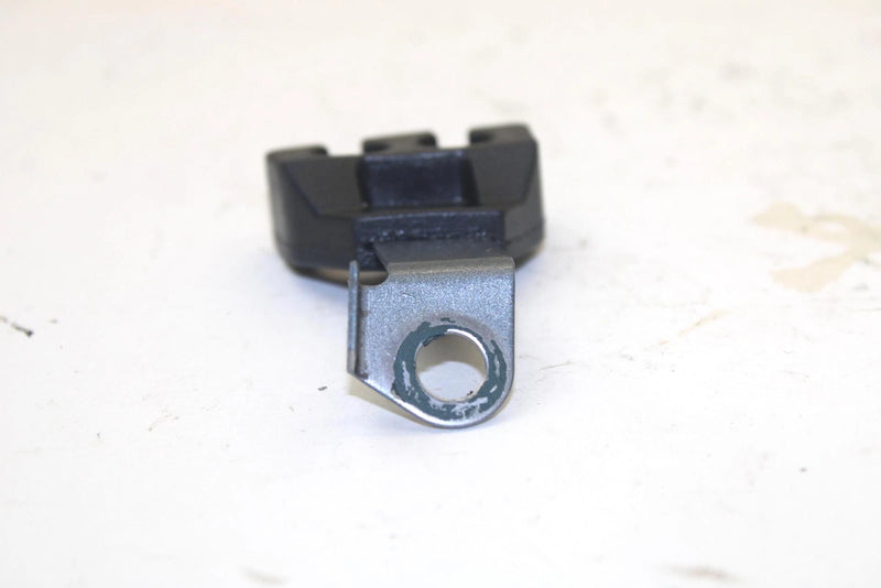 1992 Yamaha Waverunner Iii 650 Oem Cord Clamp 6R8-82361-00-00 JY3