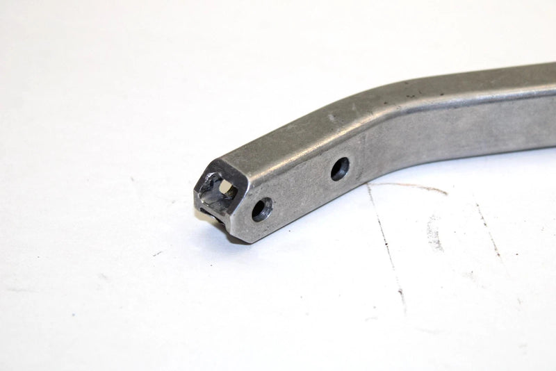 2005 Ski-doo Mach Z 1000 Oem Handle Support 518324228 Q3265