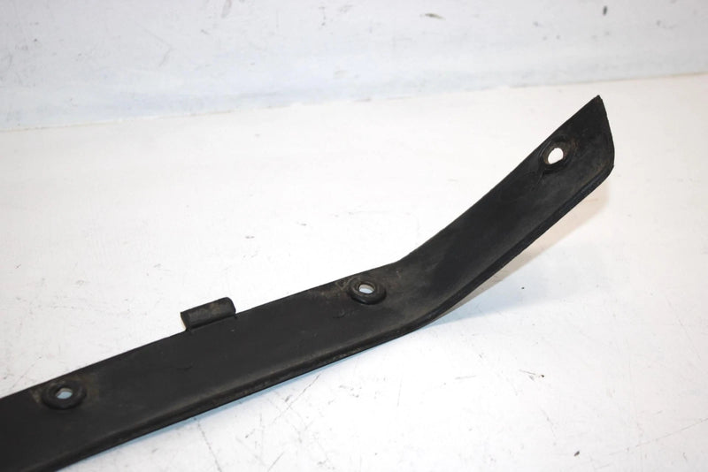 1987 Honda Fourtrax 350 A Oem Rear Right Fender Flair 80213-HA7-670 AH39