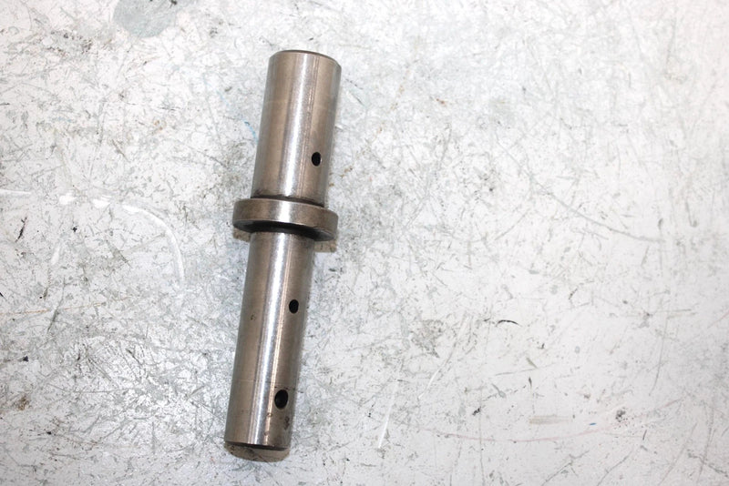 86 Suzuki Lt230s Oem Reverse Idler Shaft 24551-18A00 AS20