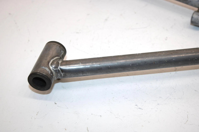96 Yamaha  Warrior 350 Oem Front Right Upper A Arm 3GD-23550-00-35 AY6