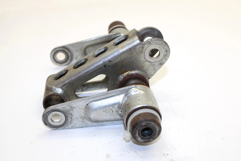 2008 Yamaha Fx Nytro Rtx Oem Rear Shock Pivot Bracket 8GL-47349-00-00 SY94