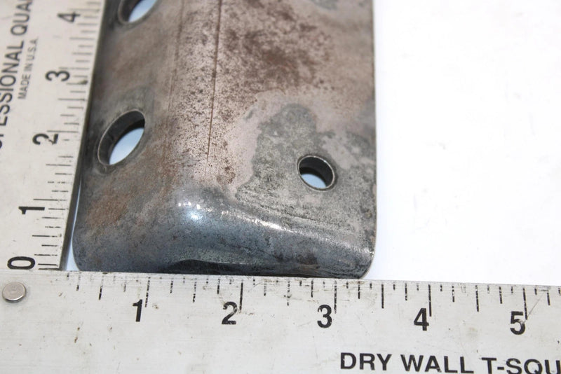 1992 Yamaha Exciter Ii Le Oem Rear Lower Engine Bracket 82M-21427-01-00 SY126
