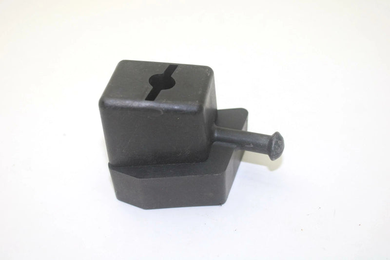 97 Arctic Cat Jag DLX OEM Right Belly Pan Support 1606-094 SA92