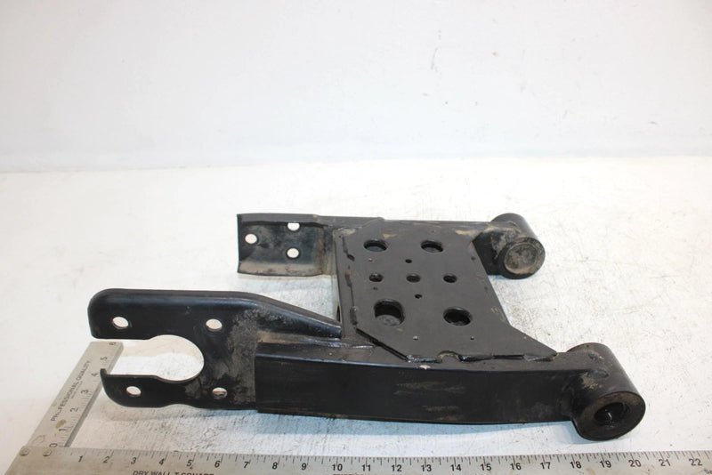 2001 Polaris Magnum 325 Oem Swingarm 1541577 AP30