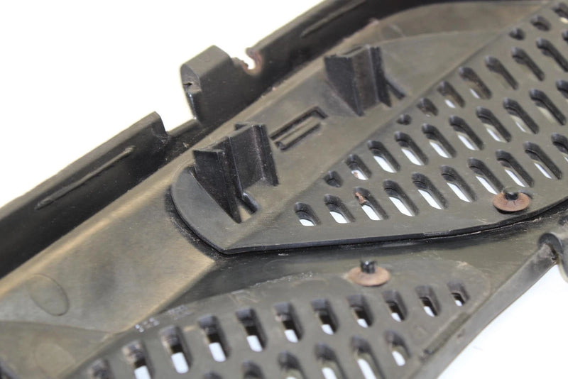 2002 Ski-doo Mxz 800 Oem Right Side Intermediate Grill 517302671 SS91