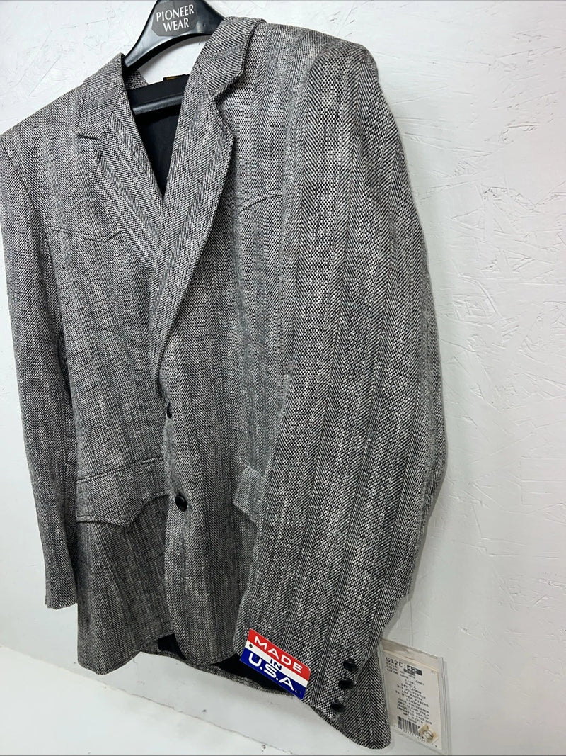 New Men’s Pioneer Wear Grey Suit Jacket 42 #12501 Y-603