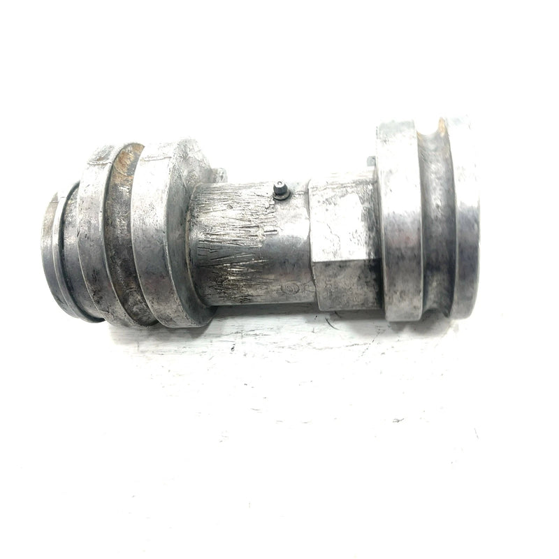 99-02 Polaris Xplorer 400 4X4 OEM Rear Axle Housing 5132098 AP240