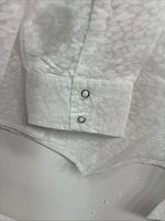 New Women’s Cumberland White Cheetah Print Long Sleeve Pearl Snap Large GG-82