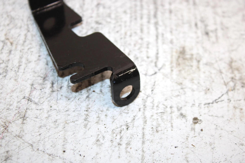 1993 Polaris 350l 4x4 Oem Shift Lock Cable Bracket 5222569-067 AP27
