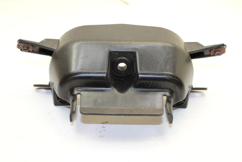 2005 Yamaha Rs Vector Oem Taillight Bracket 8FA-2117E-00-00 B227
