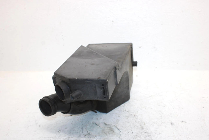 1990 Yamaha  Moto 4 Oem Airbox Base 29U-14401-00-00 1NV-14401-00-00 AY5