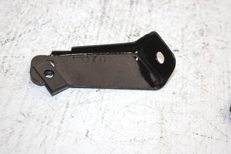 2003 Polaris Sportsman 600 Oem Fuel Tank Cover Bracket Set 5247184 AP86