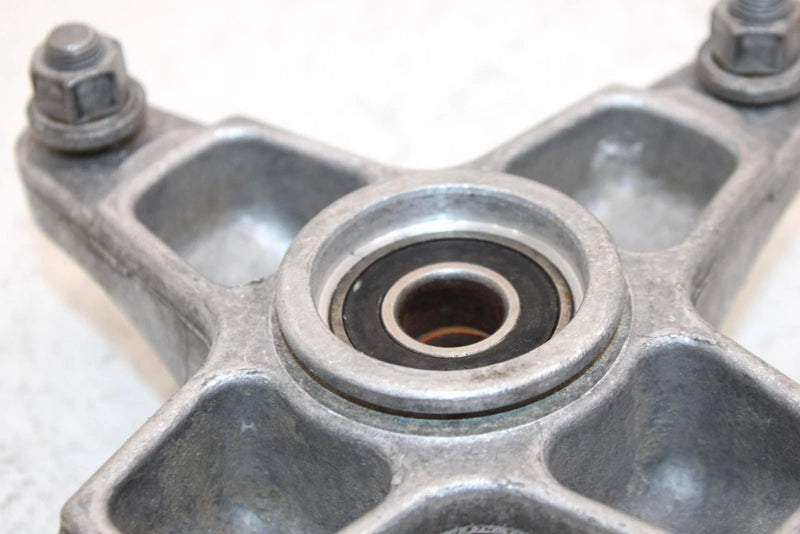 2009 Polaris Trail Boss 330 Oem Front Wheel Hub 5133294 AP181