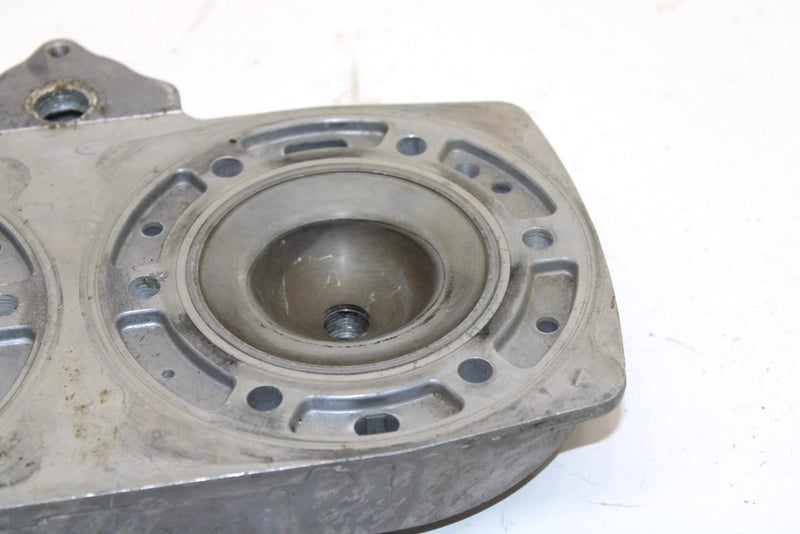 01 Polaris Classic 600 Oem Cylinder Head 3021125 SP158