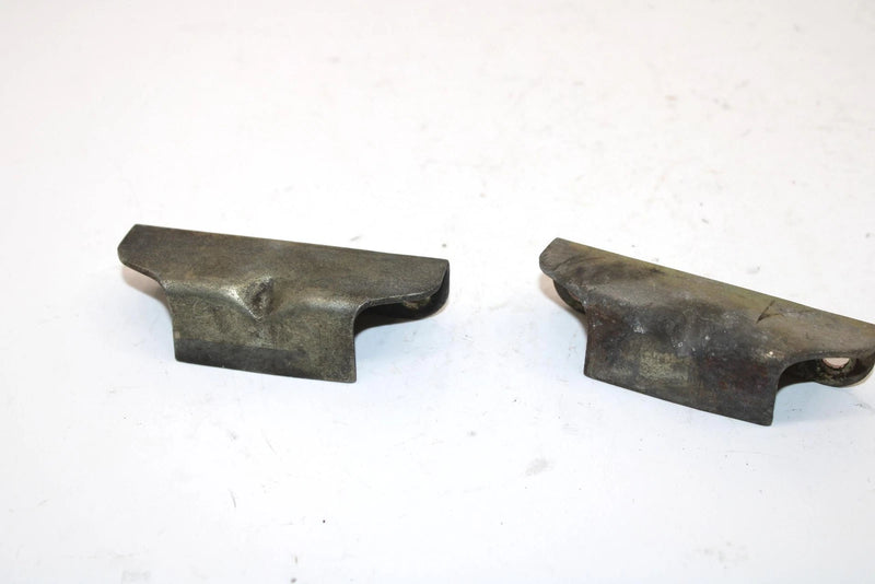 1988 Yamaha Bravo Oem Hood Clamp Set 8R4-77136-00-00 SY72