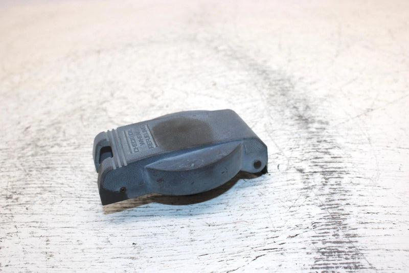 1995 Yamaha Vmax 600 Oem Fuel Tank Cap 8W6-24611-00-00 SY11