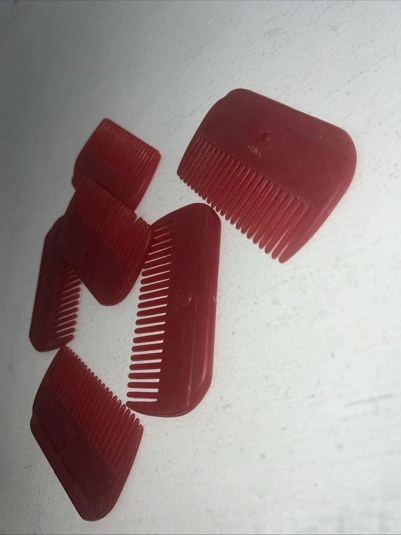 New Red Mini Horse Combs Set Of 6 D-508