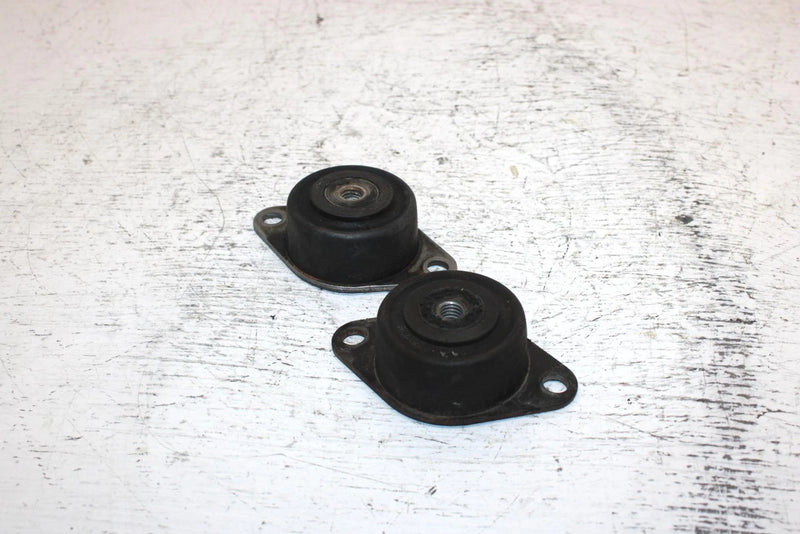 2002 Arctic Cat Z 570 Oem Front Engine Mount Pair 0608-645 SA20