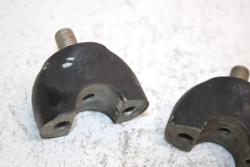 1987 Honda Fourtrax 350 A Oem Lower Handlebar Mount Pair 53130-HA7-670 AH39
