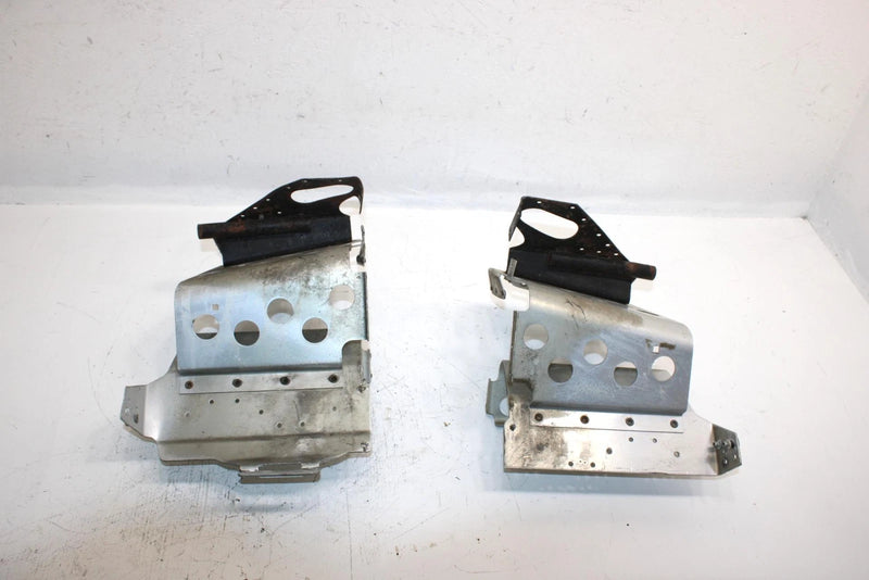 87 Polaris Trail Oem Footrest Set 2200250 2200254 SP66