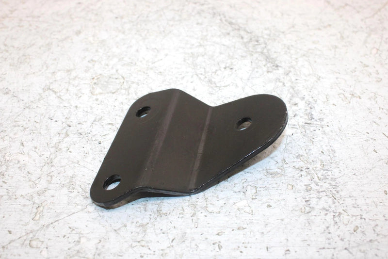 2003 Polaris Trial Blazer Oem Rear Engine Mounting Bracket 5247948 AP156