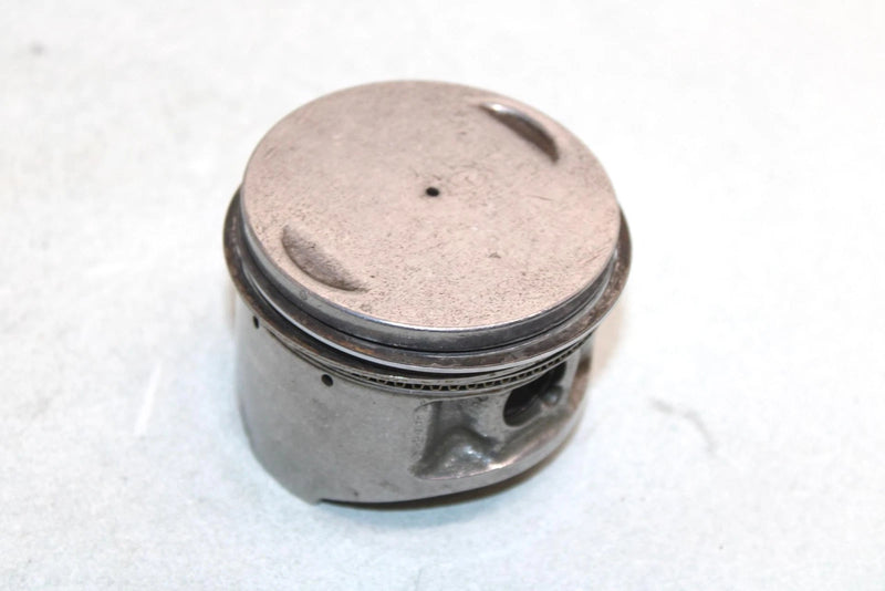 83 Yamaha  Ytm M225 Dxk Oem STD Bore Piston 21V-11631-00-Y0 Q3495