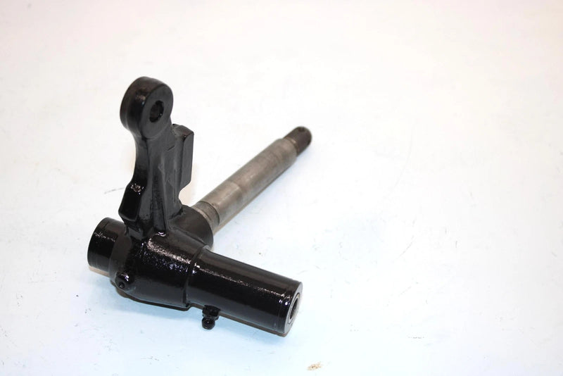 86 Yamaha  Moto 4 Yfm200dxs Oem Right Steering Knuckle 59V-23502-01-00 AY2