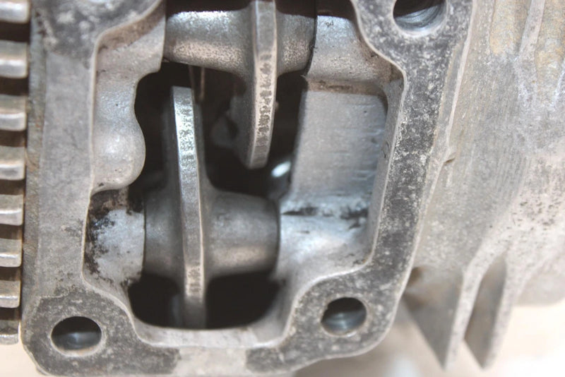 1985 Honda Atc 110 Oem Cylinder Head 12200-028-792 AH68
