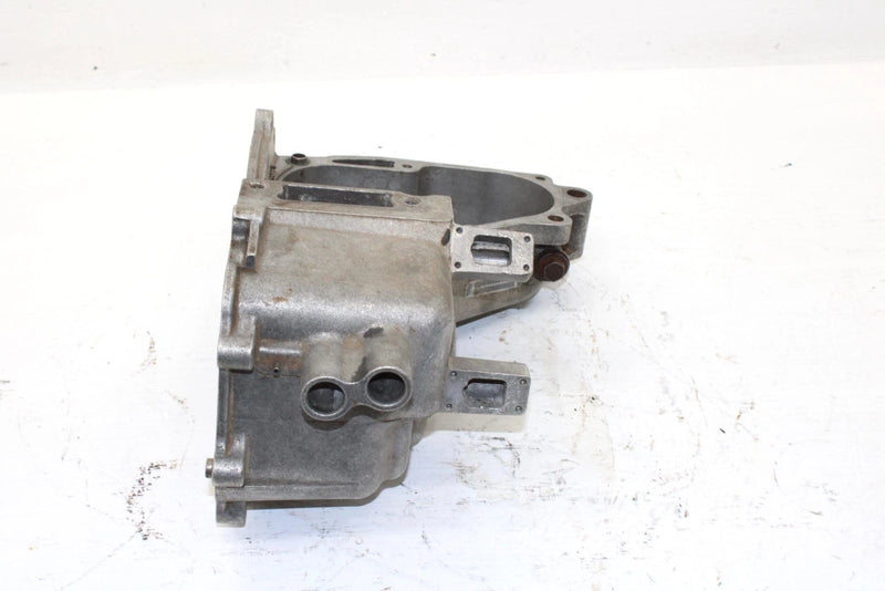 2002 Polaris Magnum 325 Oem Main Transmission Case 3233765 AP185