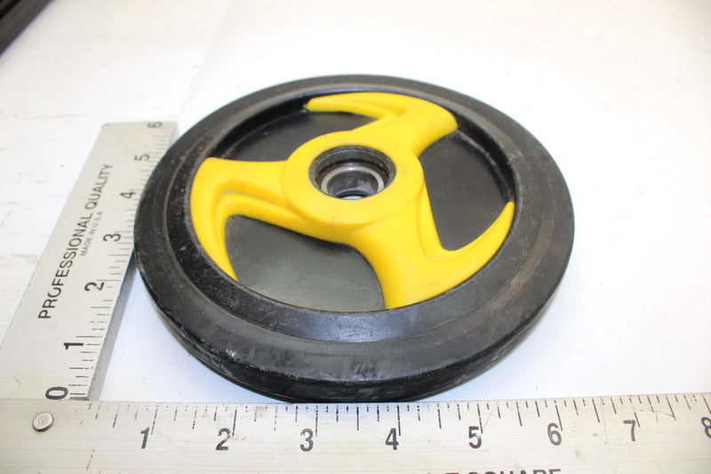 2006 Yamaha Nytro Oem Rear Axle Outer Idler Wheel 8EK-47550-30-00 SY113