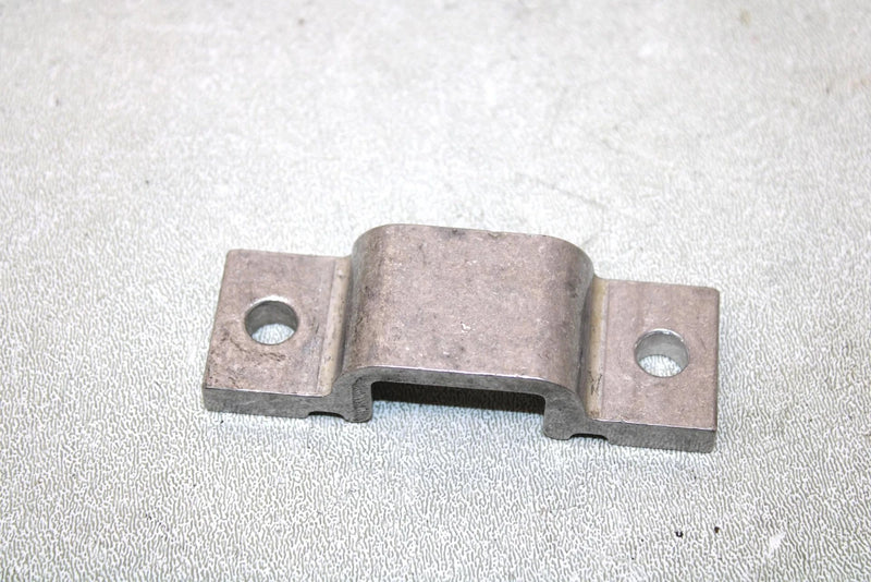 2009 Honda Trx680fga Oem Sway Bar Bushing Support 52308-HN8-000 AH23
