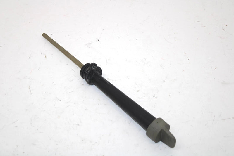2013 Ski-doo Mxz 600 Oem Dip Stick Assembly 420856665 SS64