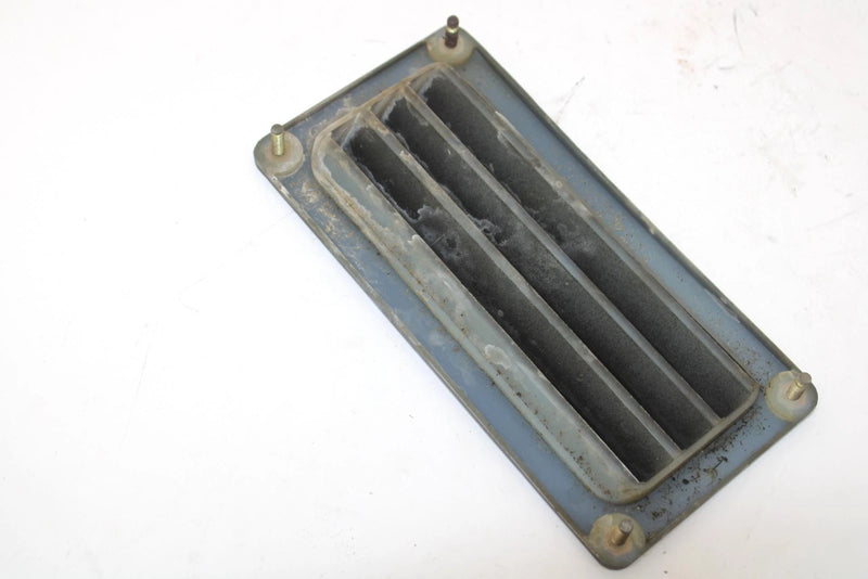1988 Yamaha Srv Oem Front Center Hood Louver 8L9-77109-00-00 SY62