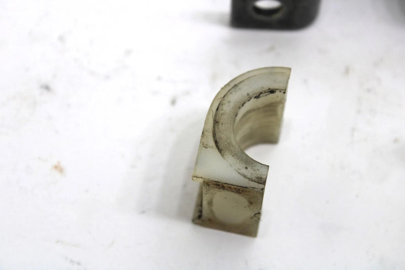 Yamaha Oem Steering Column Stay With Bushing 84M-23868-00-00 Q1680