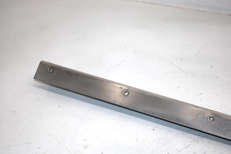 01 Ski-doo Mxz 800 Oem RH Frame Reinforcement 518321561 SSS