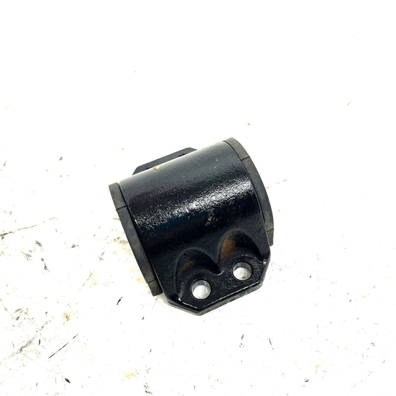 08-09 Kawasaki Teryx 750 KRF750A 4x4 OEM Swaybar Clamp 92171-1695 XK0