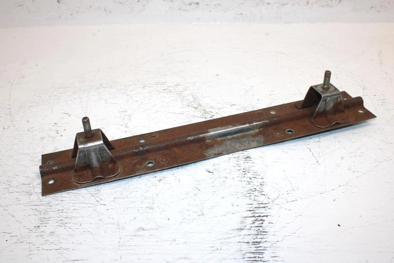 1994 Yamaha Vmax 600 Oem Gas Tank Bracket 89A-21911-01-00 89A-21911-20-00 SY25