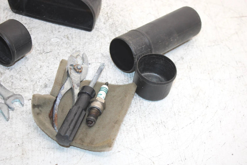 2002 Honda Foreman Rubicon Oem Tool Box W/Tools 89010-HN2-000 AH36