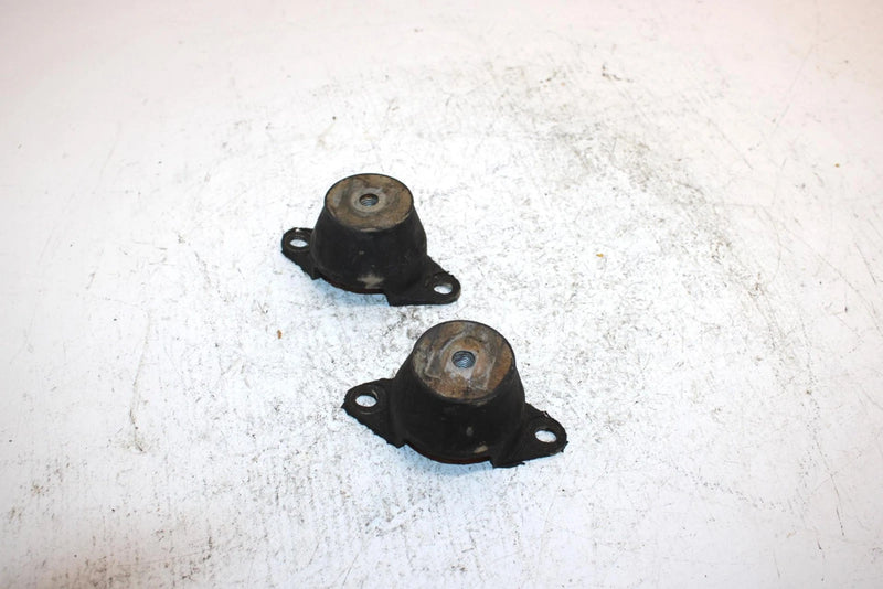 97 Arctic Cat Tigershark Monte Carlo Oem Engine Mount Dampner Pair 0608-157 JA12
