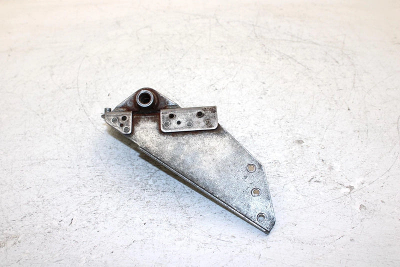 1999 Yamaha Vmax 600 Sx Oem Left Pipe Pivot 8DF-21941-00-00 SY5