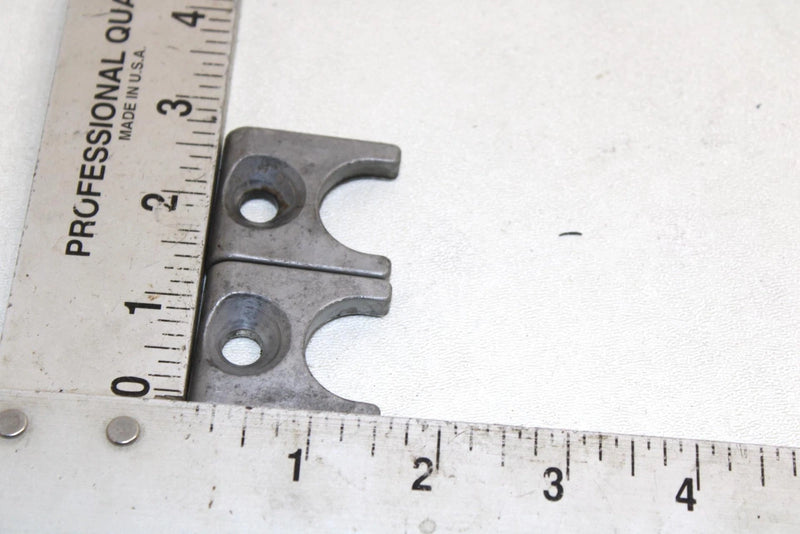 98 Polaris Xc 700 Oem Water Manifold Retainer (Pair) 5241568 Q4138